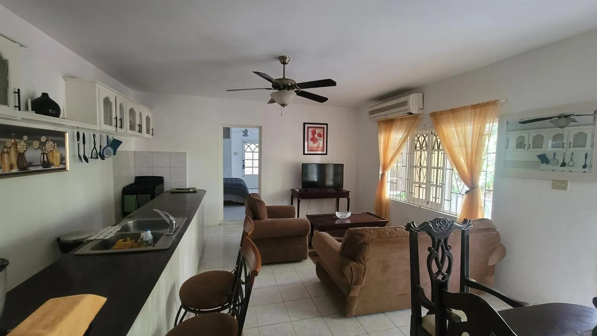 Apartament Marva'S Whitehouse By Tigress 1 Negril Jamajka