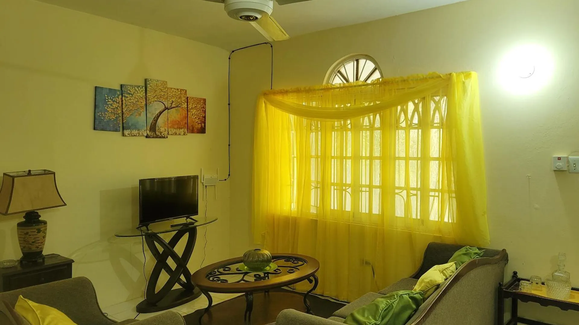 Apartament Marva'S Whitehouse By Tigress 1 Negril