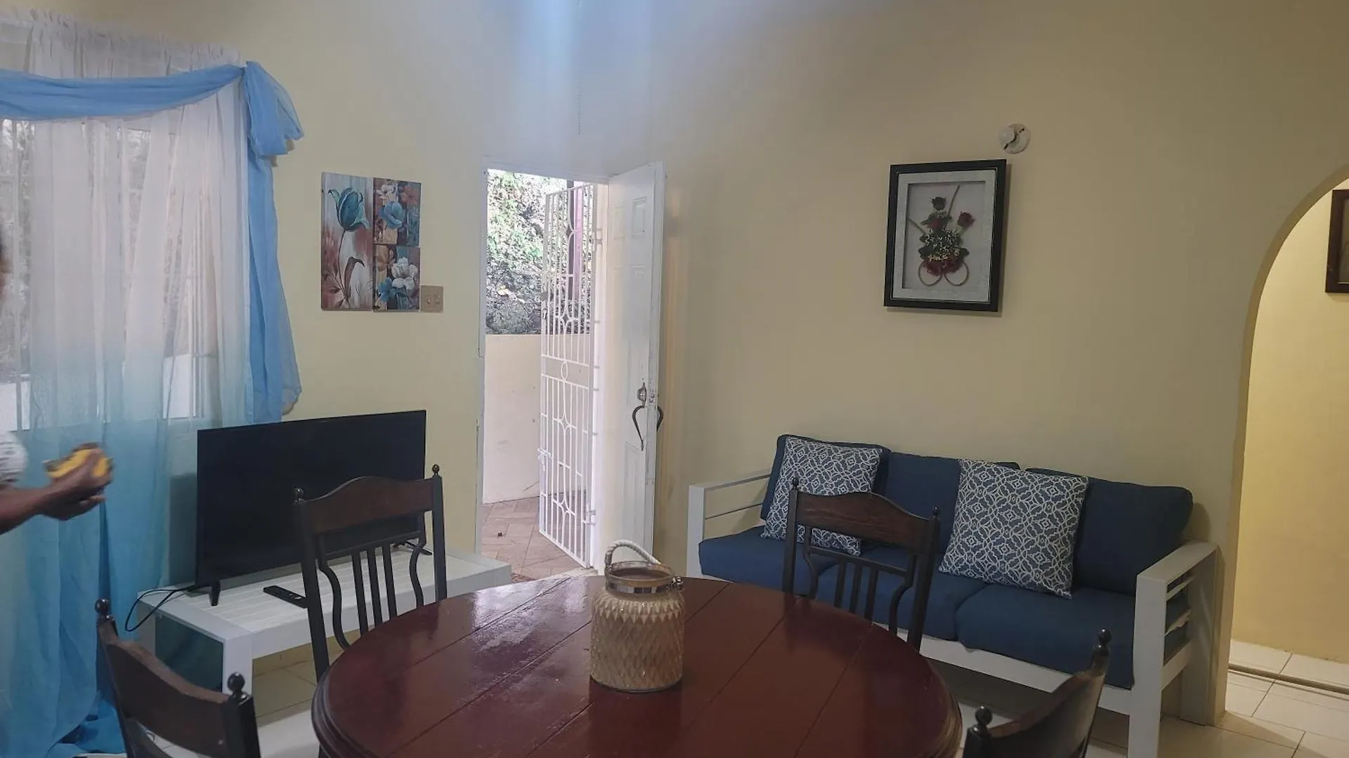 Marva'S Whitehouse By Tigress 1 Apartment Negril